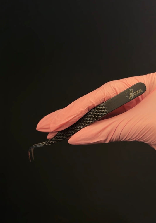 Bossy Volume Boot Tweezer